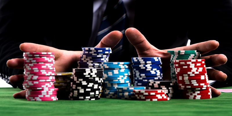 Luật chơi poker cơ bản